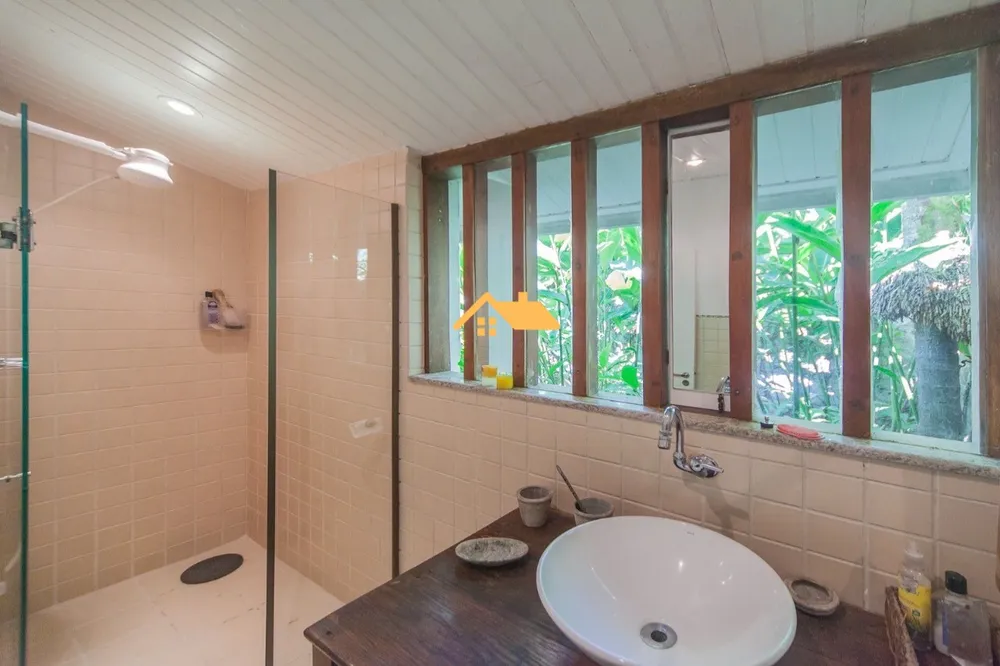 Casa, 5 quartos, 250 m² - Foto 17