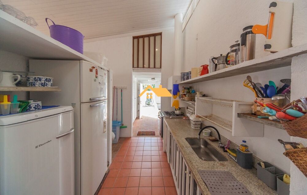 Casa, 5 quartos, 250 m² - Foto 12