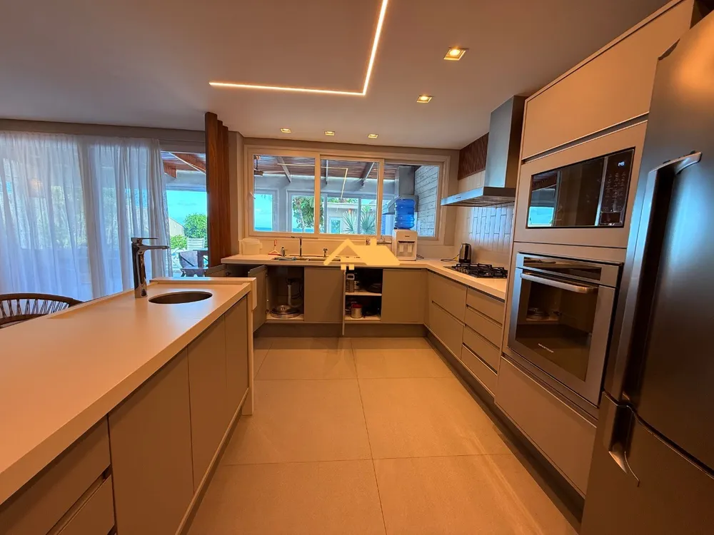 Casa, 5 quartos, 300 m² - Foto 6