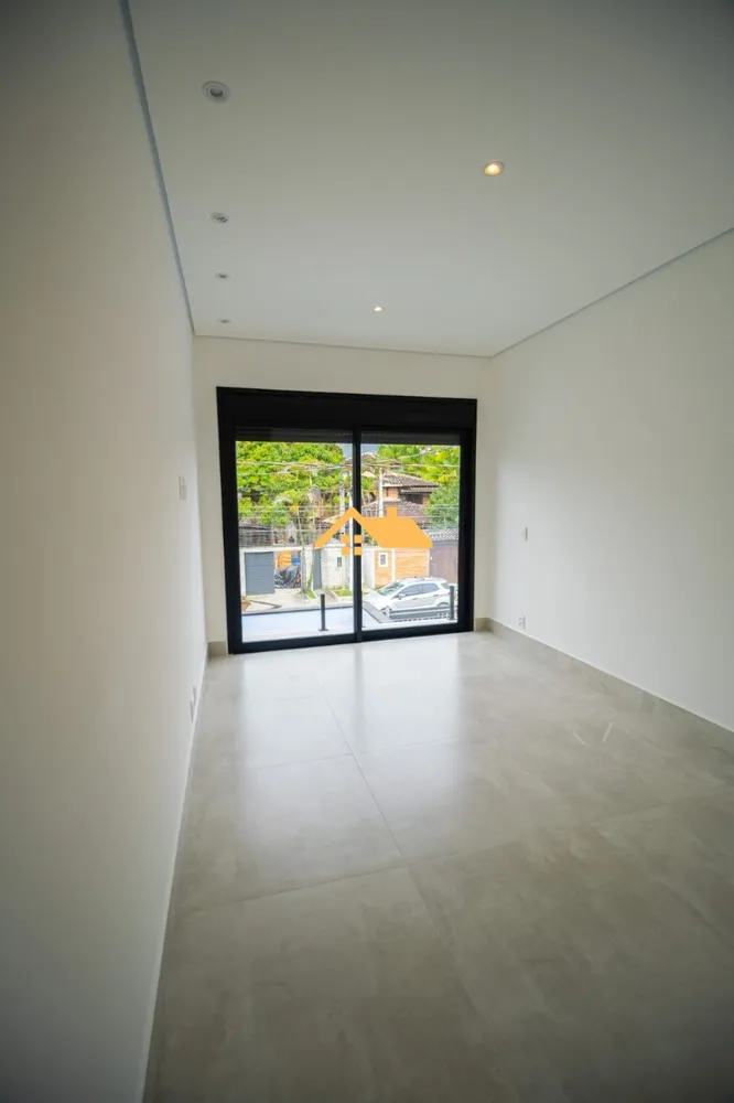 Casa, 4 quartos, 233 m² - Foto 10
