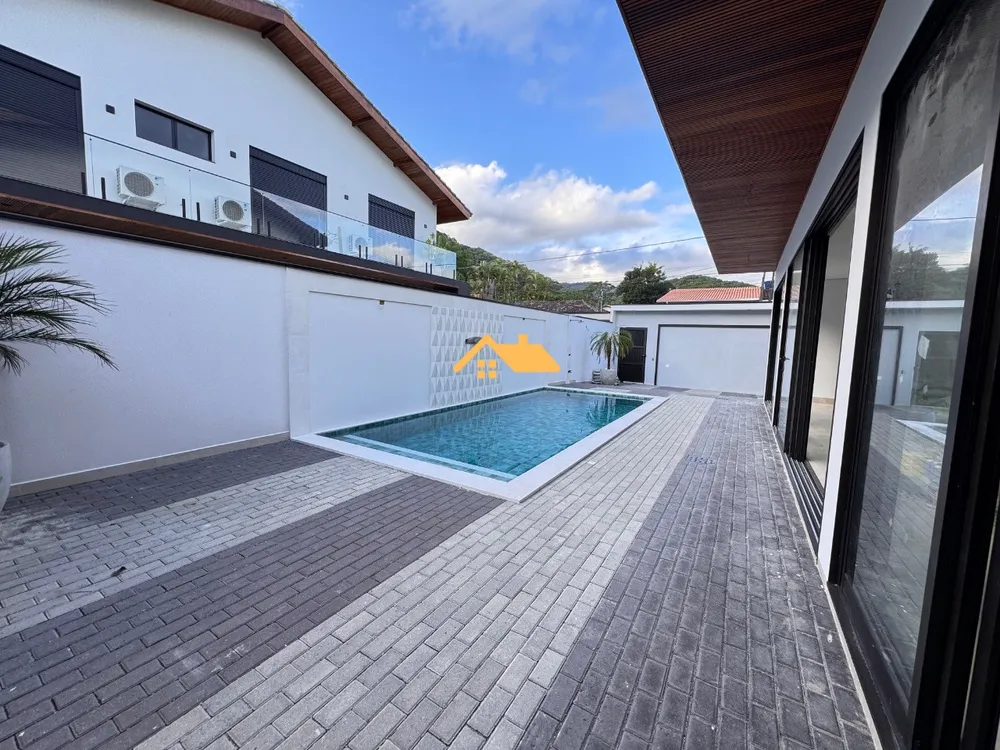 Casa, 3 quartos, 250 m² - Foto 16