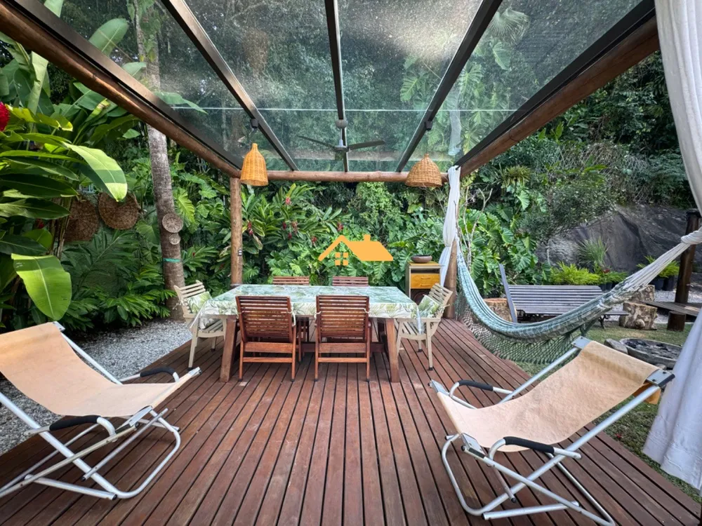 Casa, 4 quartos, 250 m² - Foto 1