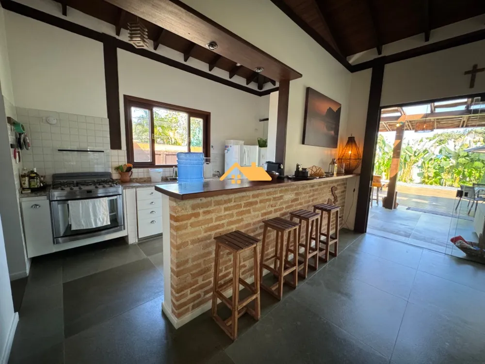 Casa, 4 quartos, 250 m² - Foto 8