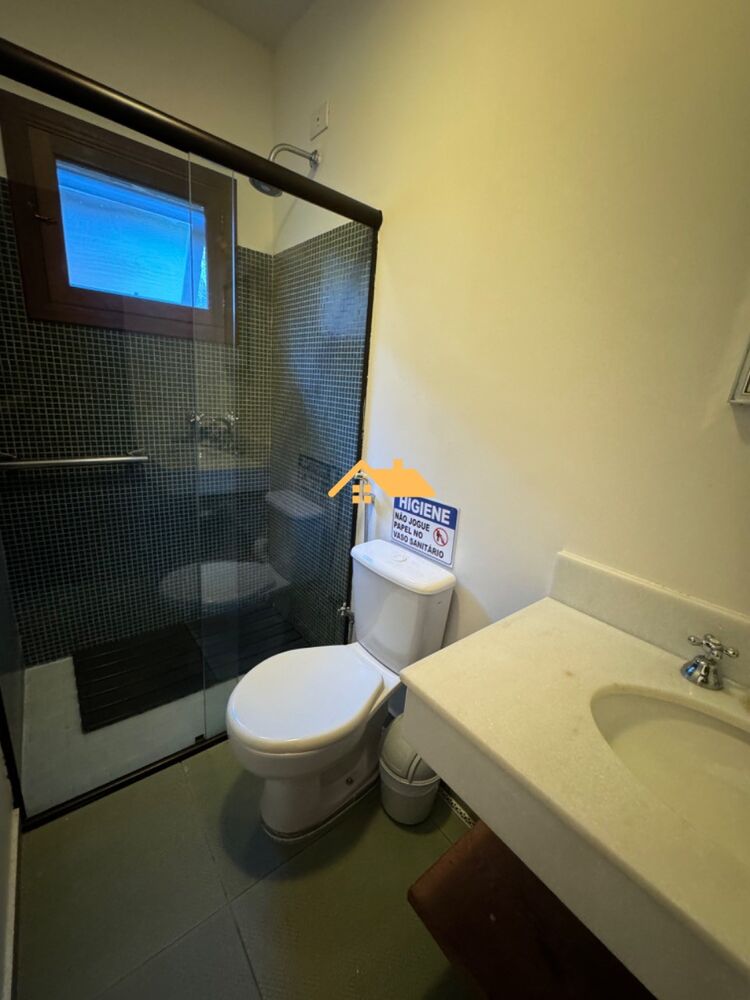 Casa à venda e temporada com 4 quartos, 250m² - Foto 4