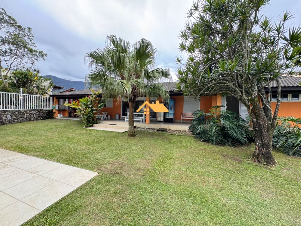 Casa, 5 quartos, 250 m² - Foto 2