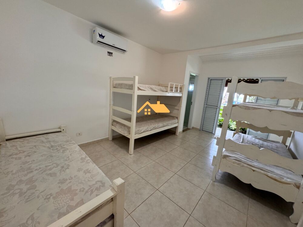 Casa, 5 quartos, 250 m² - Foto 4