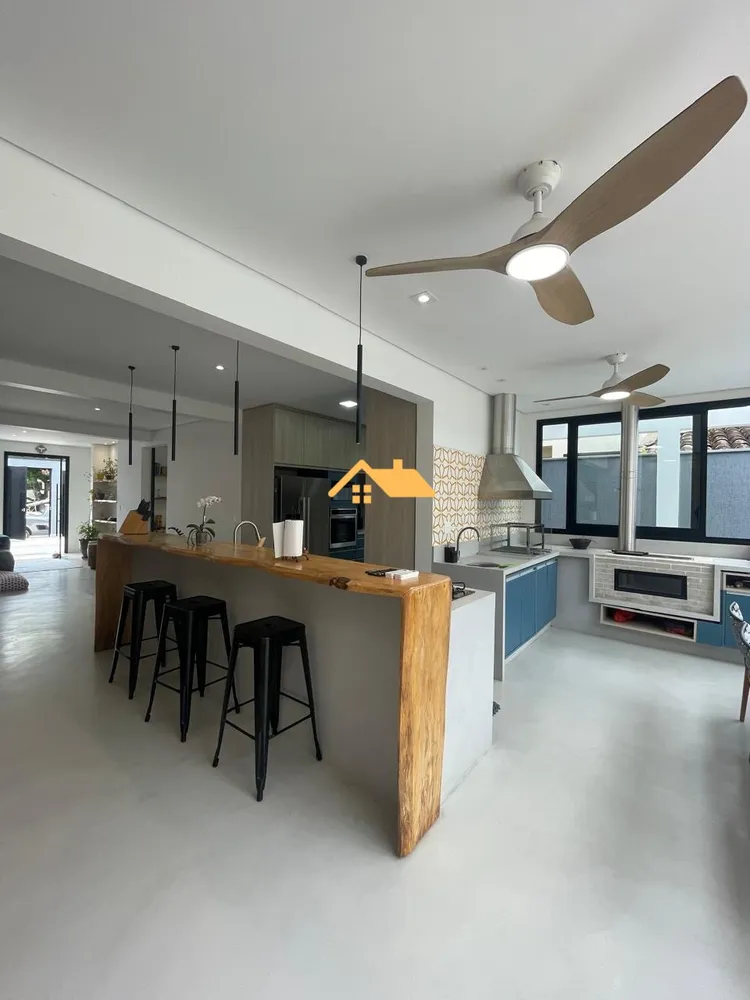 Casa, 3 quartos, 220 m² - Foto 6
