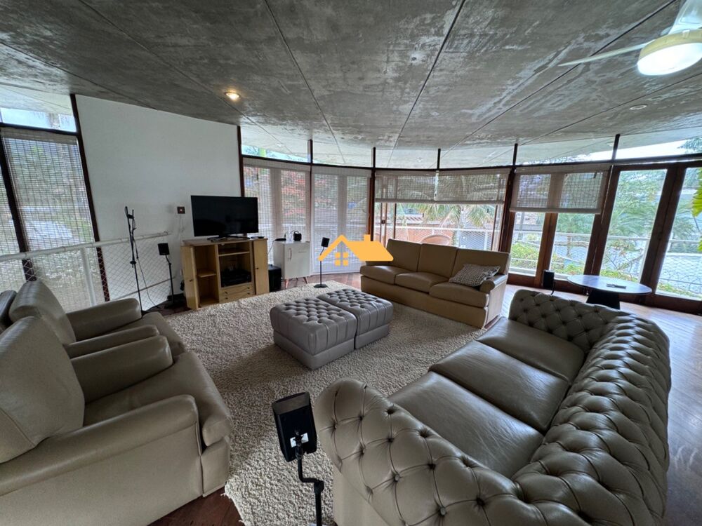 Casa para alugar com 5 quartos, 600m² - Foto 3