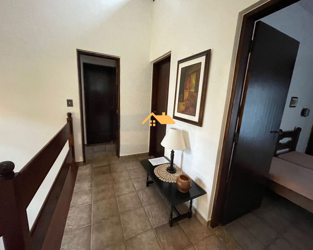 Casa à venda com 7 quartos, 350m² - Foto 14