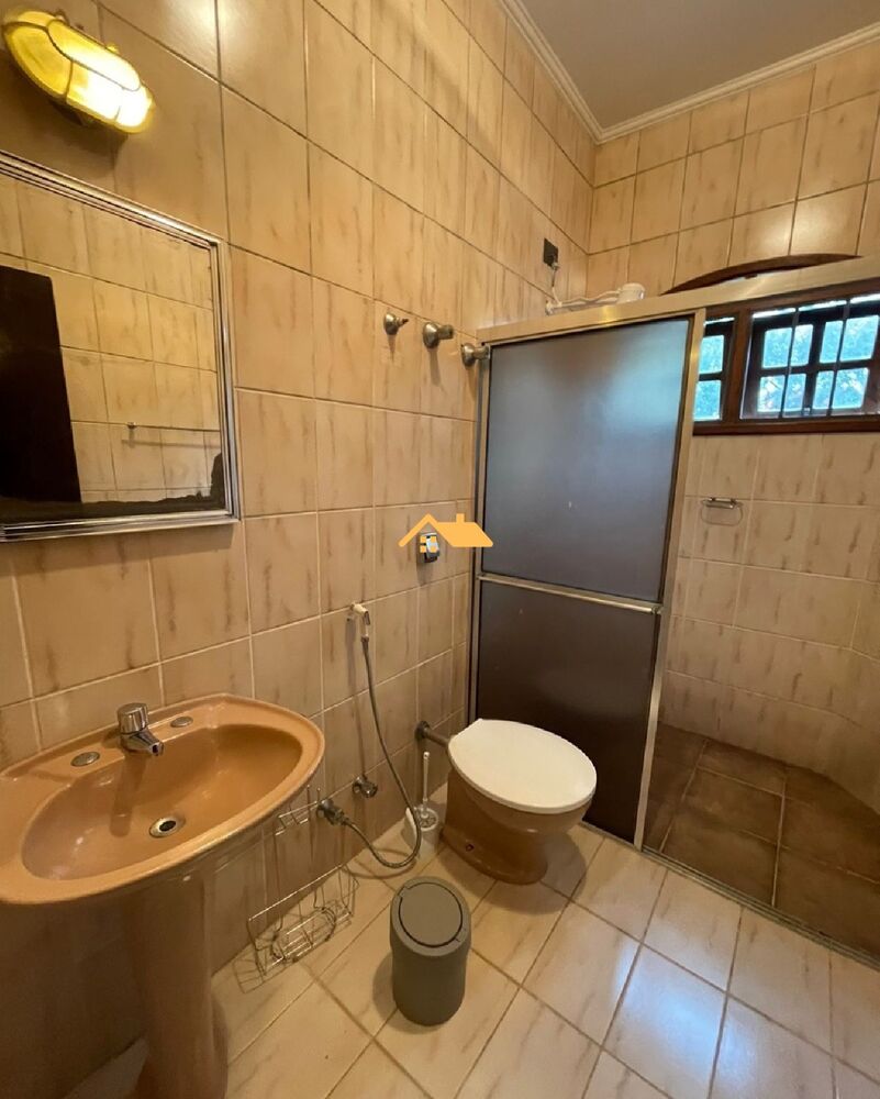 Casa à venda com 7 quartos, 350m² - Foto 13
