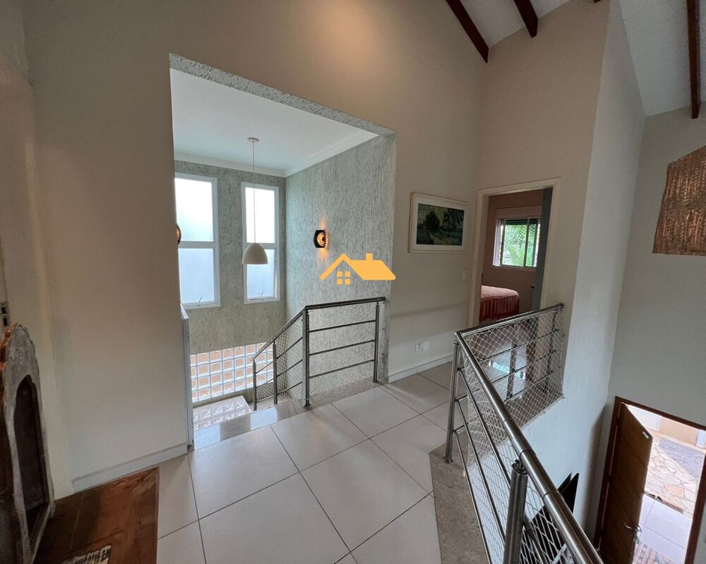 Casa à venda com 4 quartos, 220m² - Foto 19