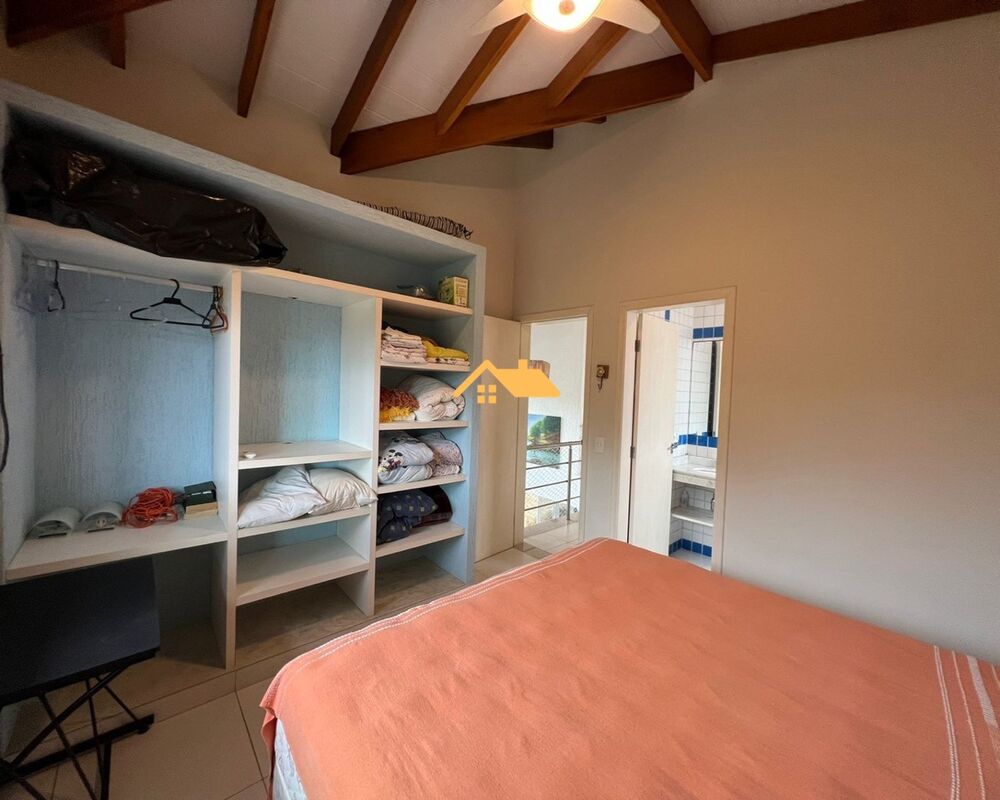 Casa à venda com 4 quartos, 220m² - Foto 21