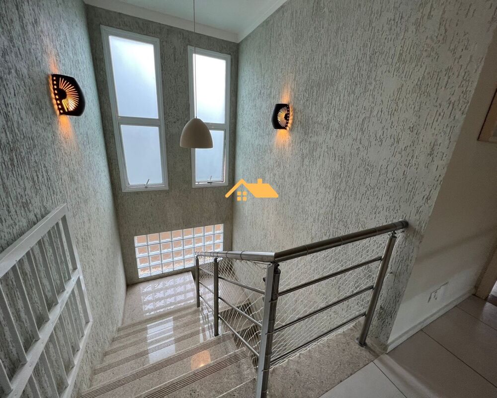 Casa à venda com 4 quartos, 220m² - Foto 30