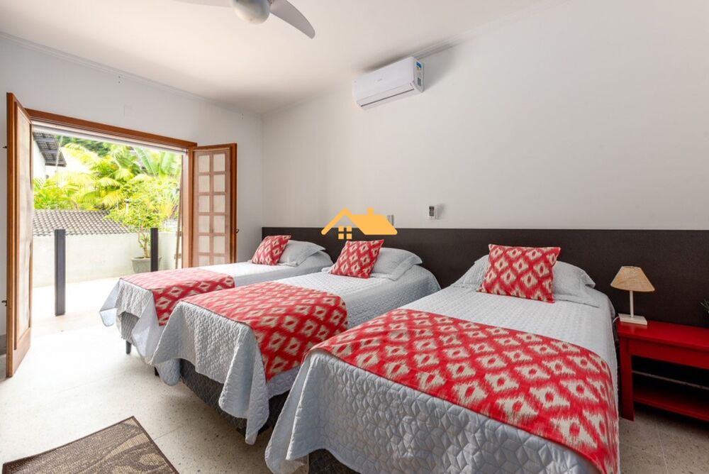 Casa, 5 quartos, 300 m² - Foto 18