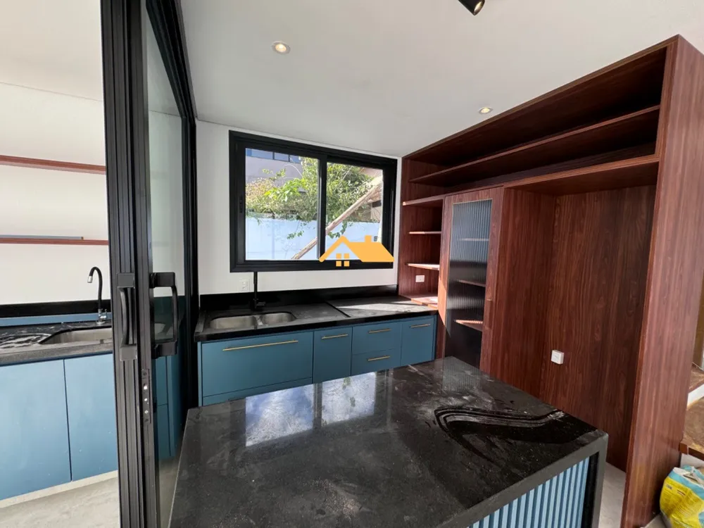 Casa, 4 quartos, 246 m² - Foto 4
