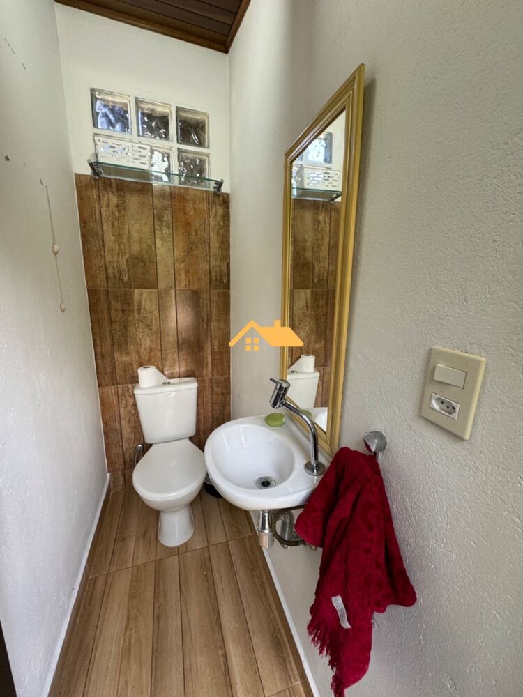 Casa, 3 quartos, 122 m² - Foto 1