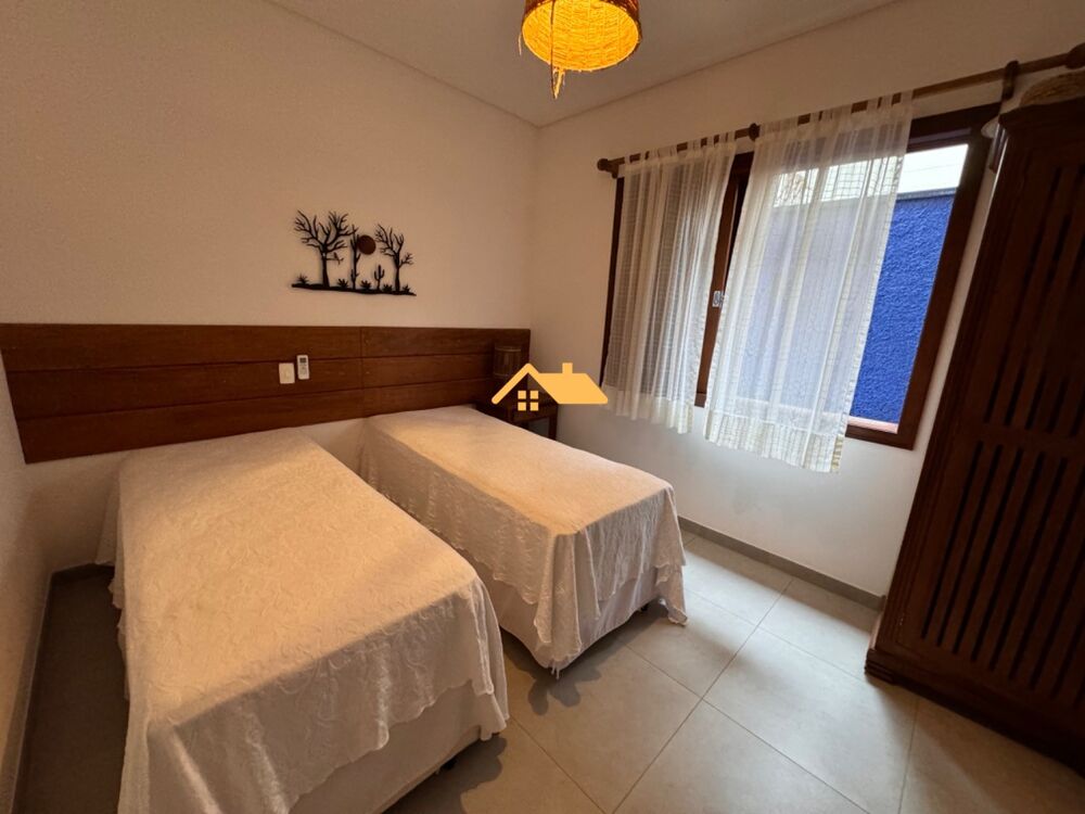 Casa, 4 quartos, 250 m² - Foto 1