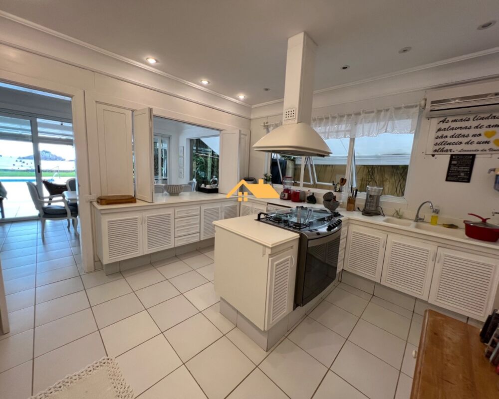 Casa, 5 quartos, 300 m² - Foto 12