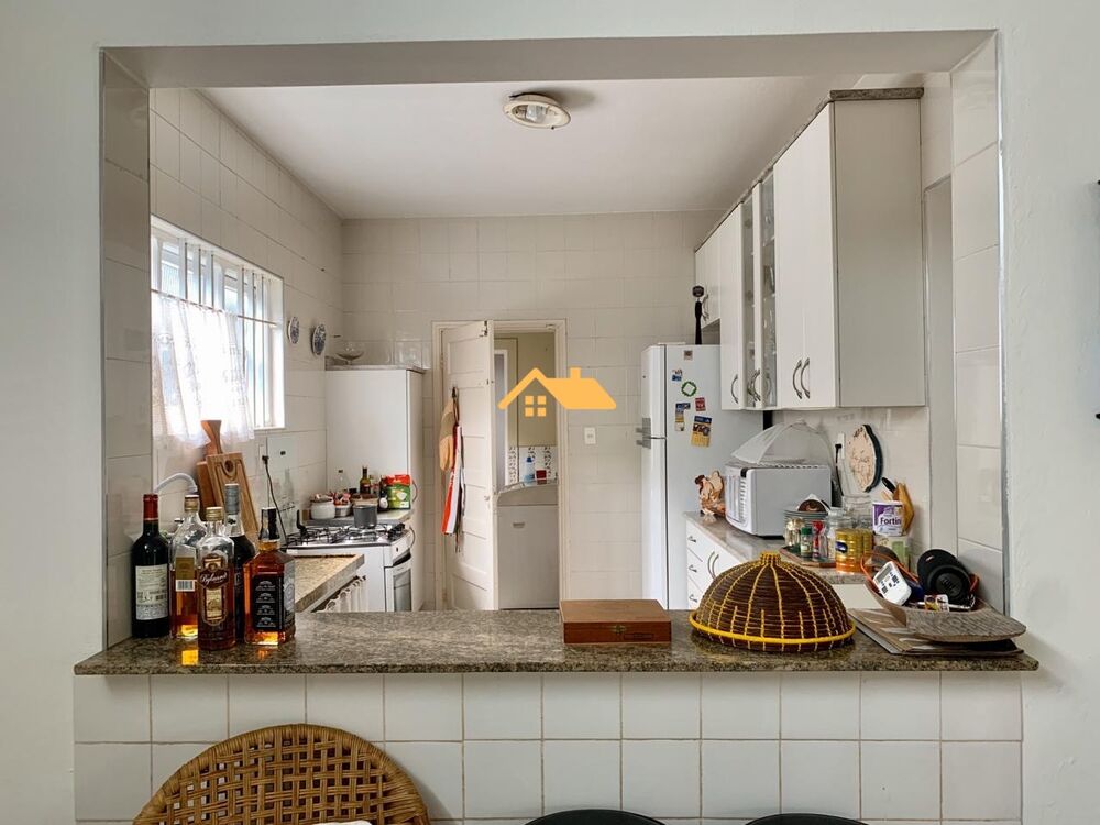 Casa à venda e aluguel com 5 quartos, 242m² - Foto 13