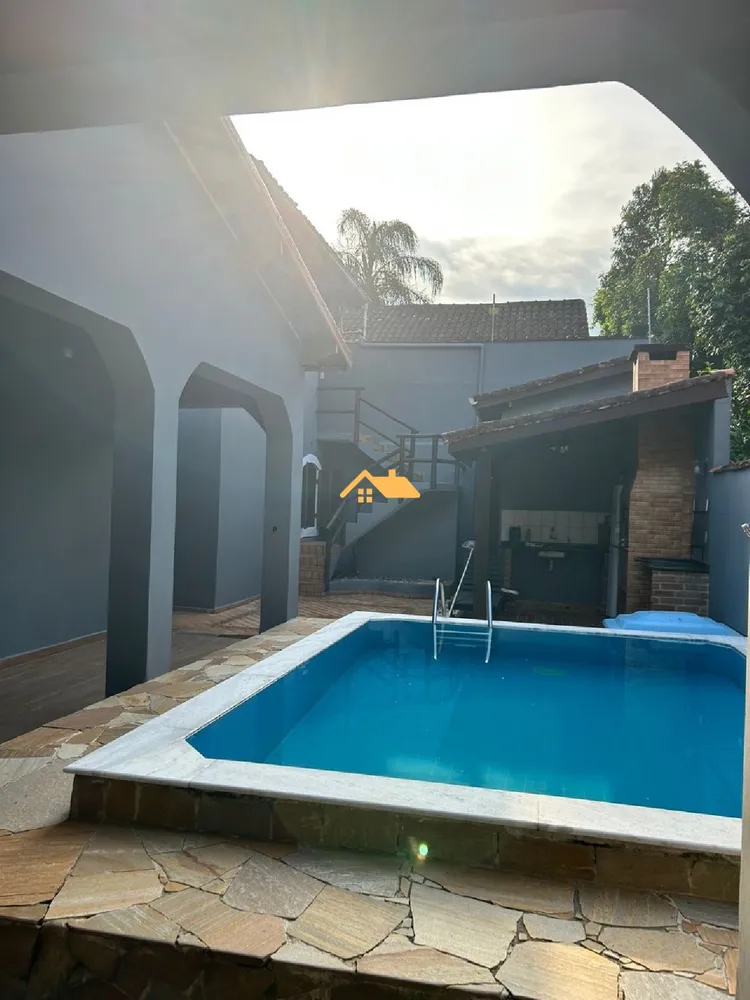 Casa, 6 quartos, 330 m² - Foto 3
