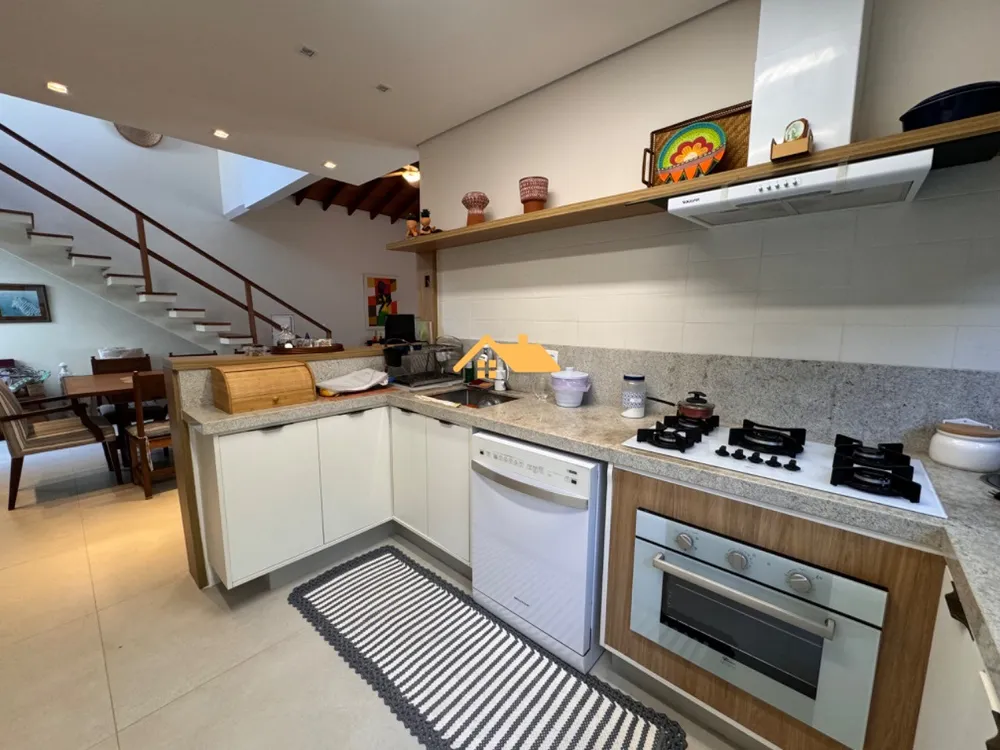 Casa, 5 quartos, 240 m² - Foto 4