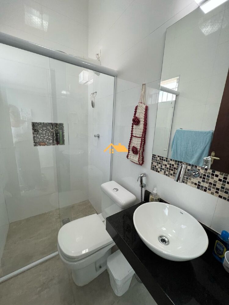 Casa à venda e aluguel com 3 quartos, 175m² - Foto 16