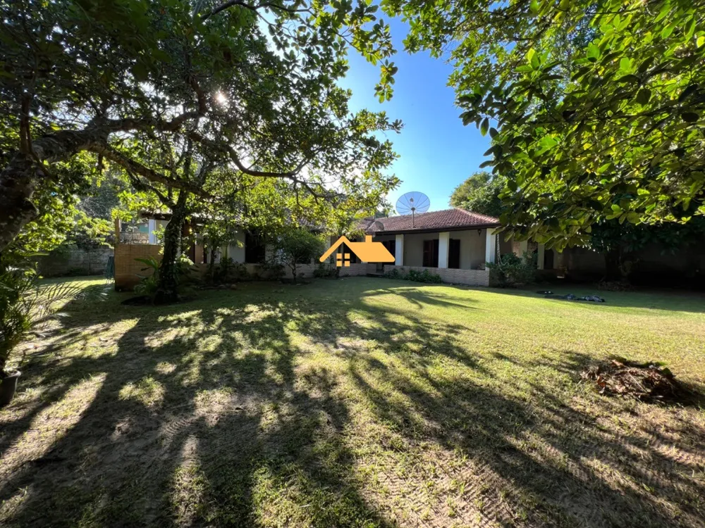 Casa, 4 quartos, 200 m² - Foto 1