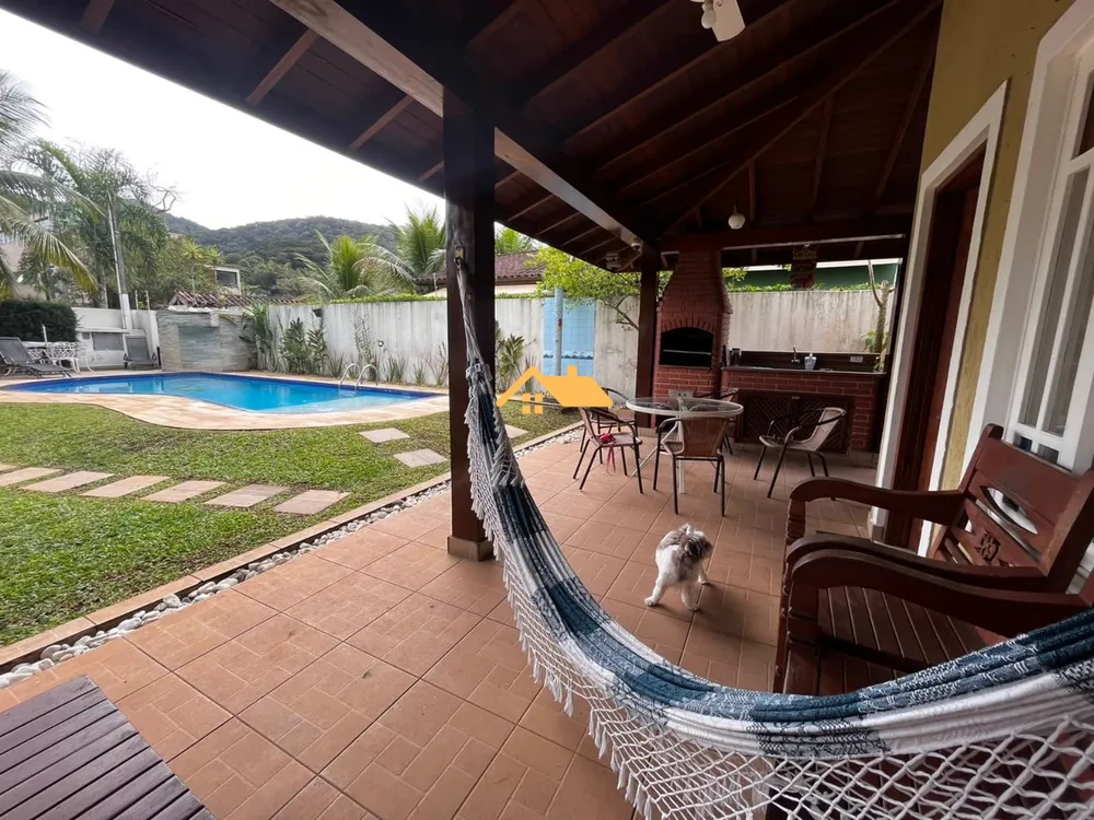 Casa, 3 quartos, 300 m² - Foto 1