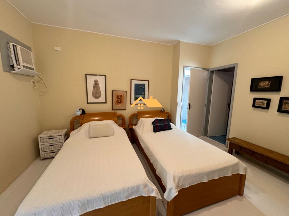 Casa, 3 quartos, 250 m² - Foto 3