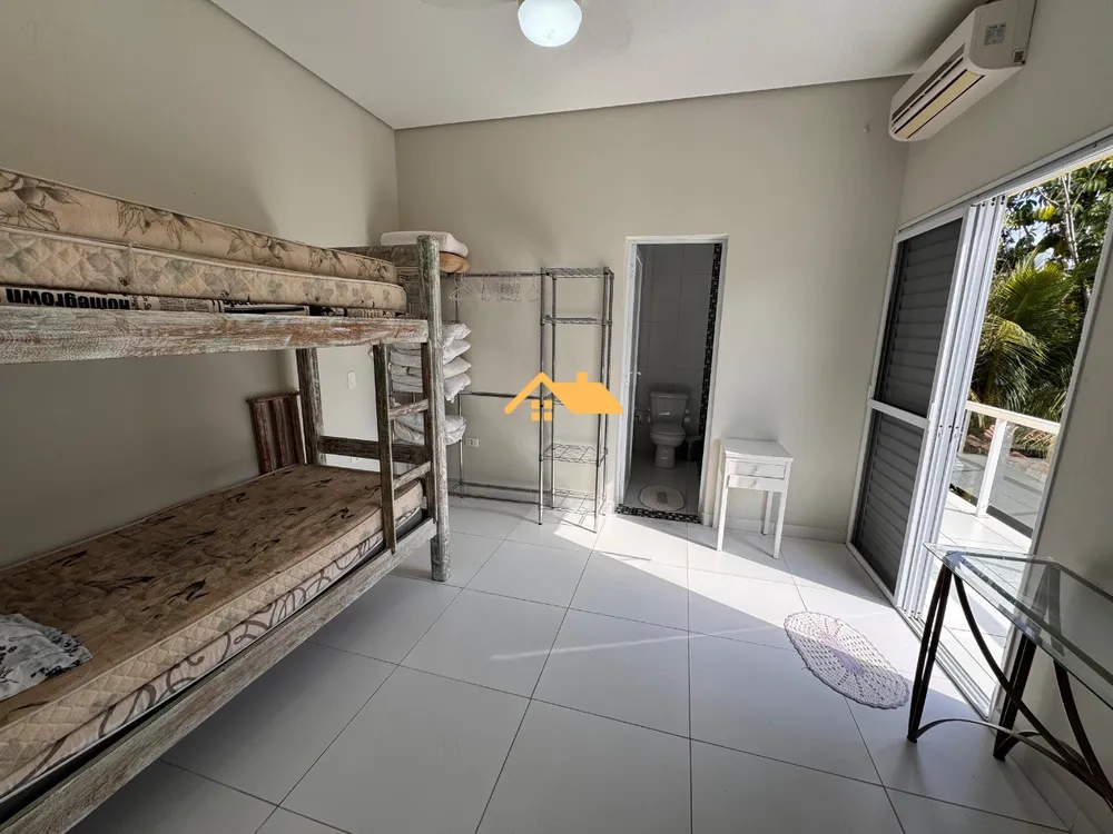 Casa, 3 quartos, 253 m² - Foto 11