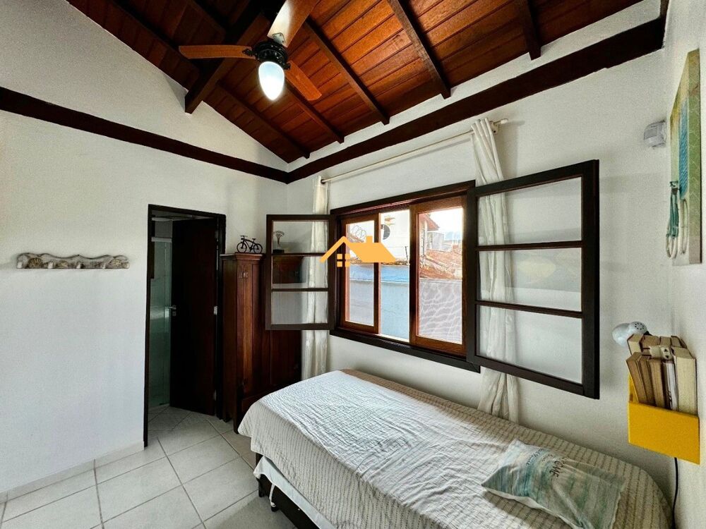 Casa, 4 quartos, 244 m² - Foto 4