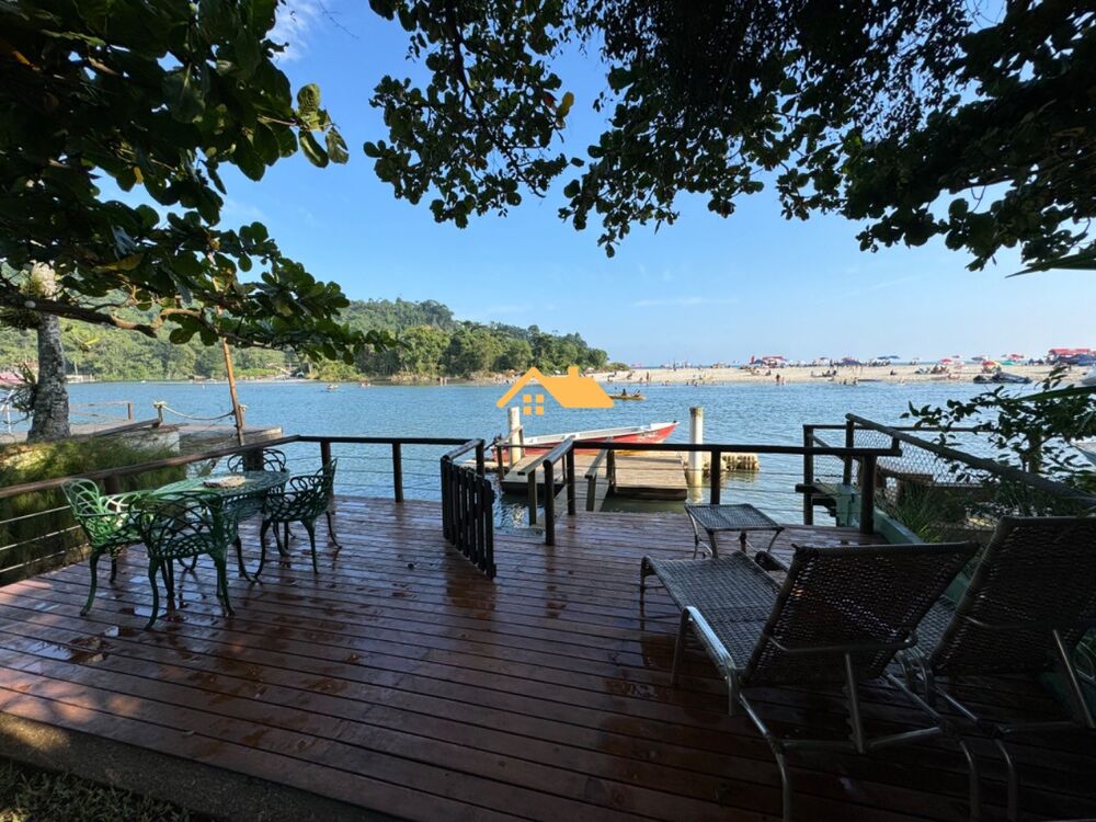 Casa, 5 quartos, 230 m² - Foto 12