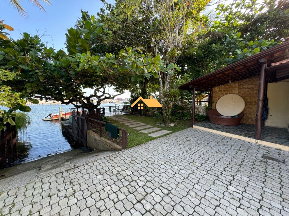 Casa, 5 quartos, 230 m² - Foto 11