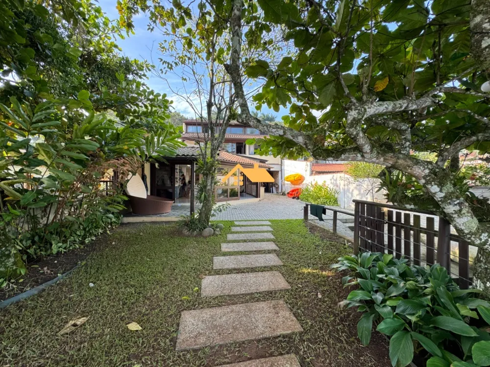 Casa, 5 quartos, 230 m² - Foto 22