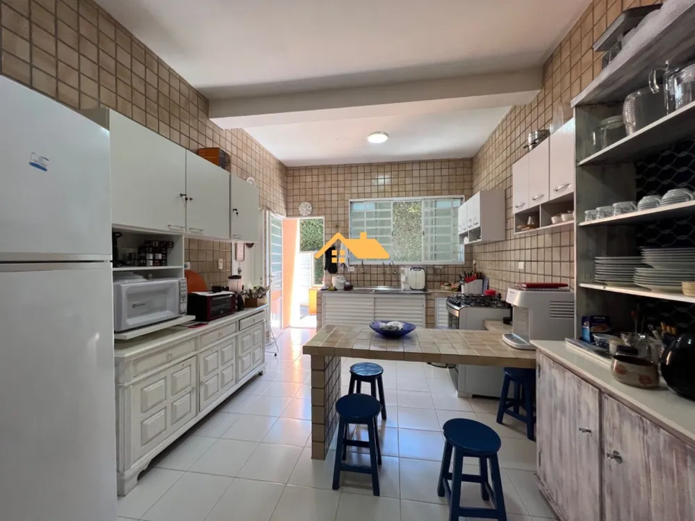 Casa, 4 quartos, 300 m² - Foto 13