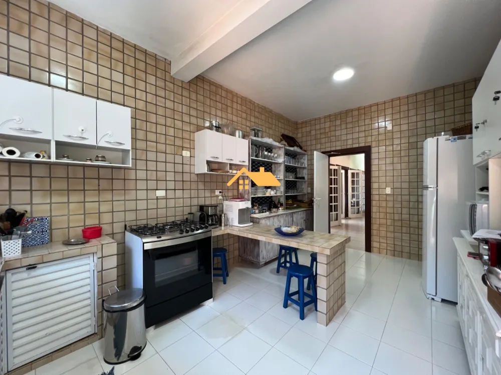 Casa, 4 quartos, 300 m² - Foto 14