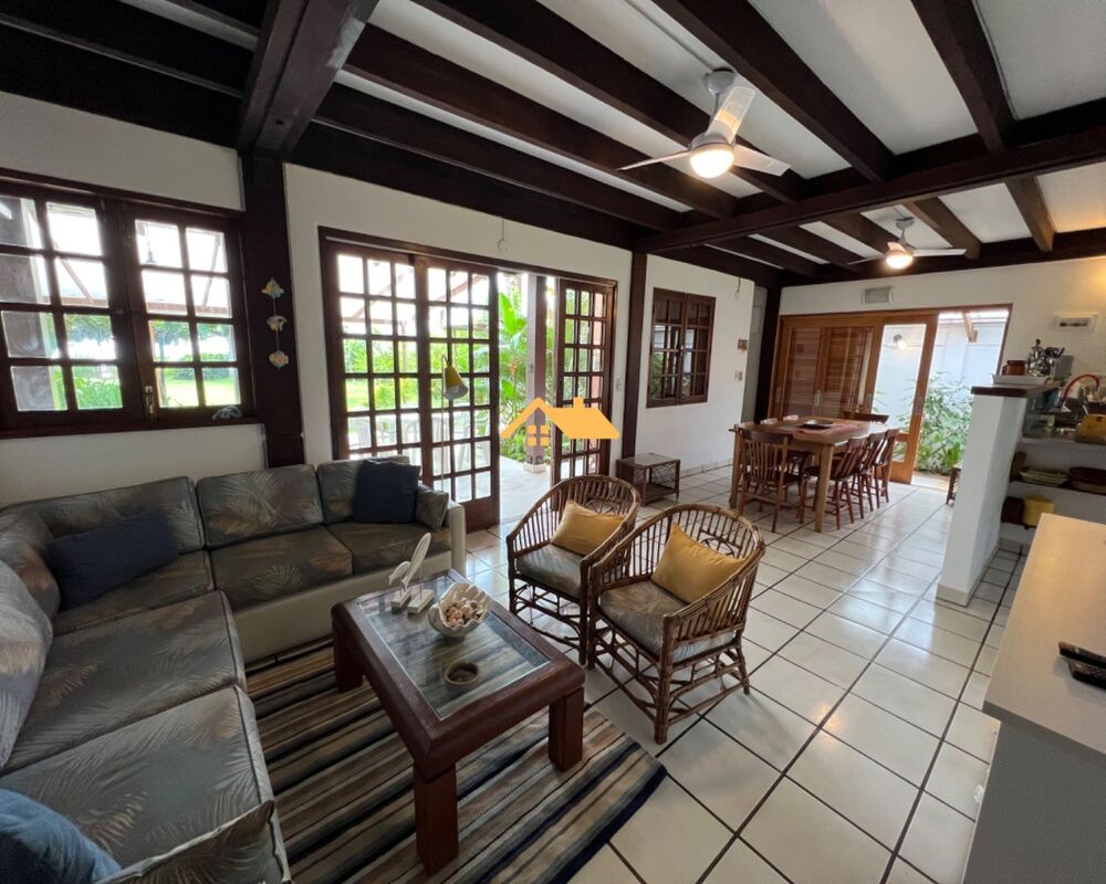 Casa para lancamento com 3 quartos, 130m² - Foto 1