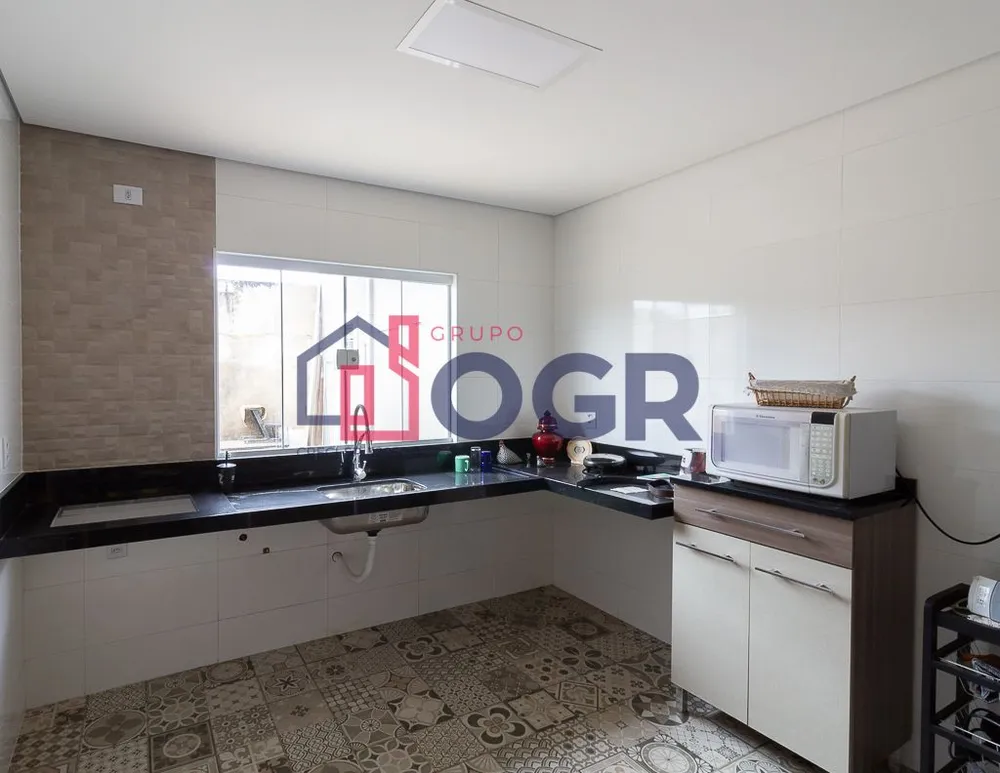 Casa, 3 quartos, 180 m² - Foto 3
