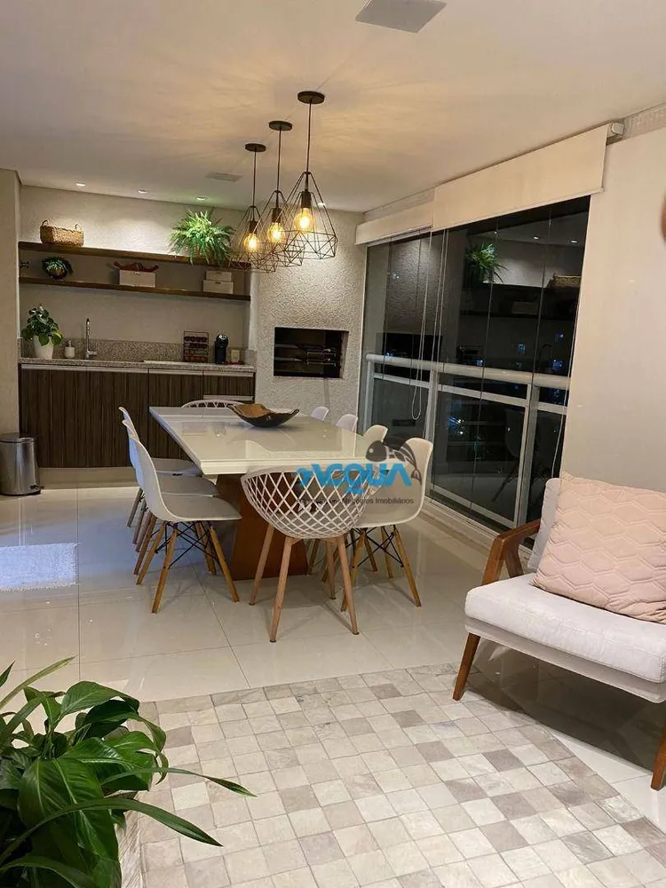 Apartamento, 3 quartos, 133 m² - Foto 1