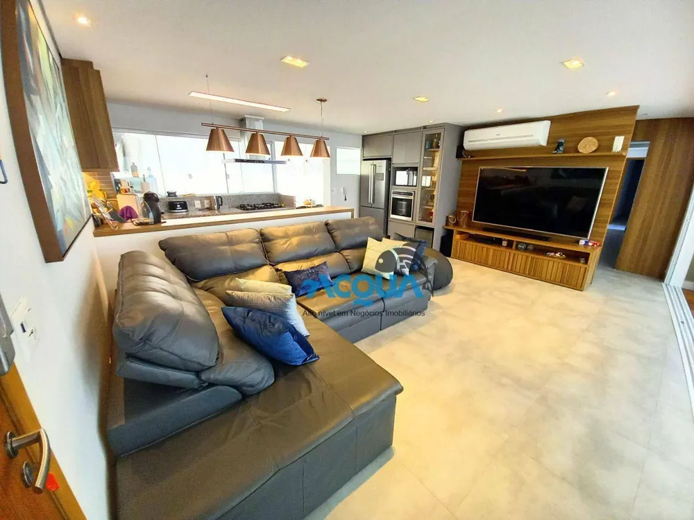 Apartamento, 3 quartos, 145 m² - Foto 2