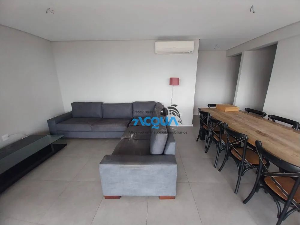 Apartamento, 3 quartos, 135 m² - Foto 2