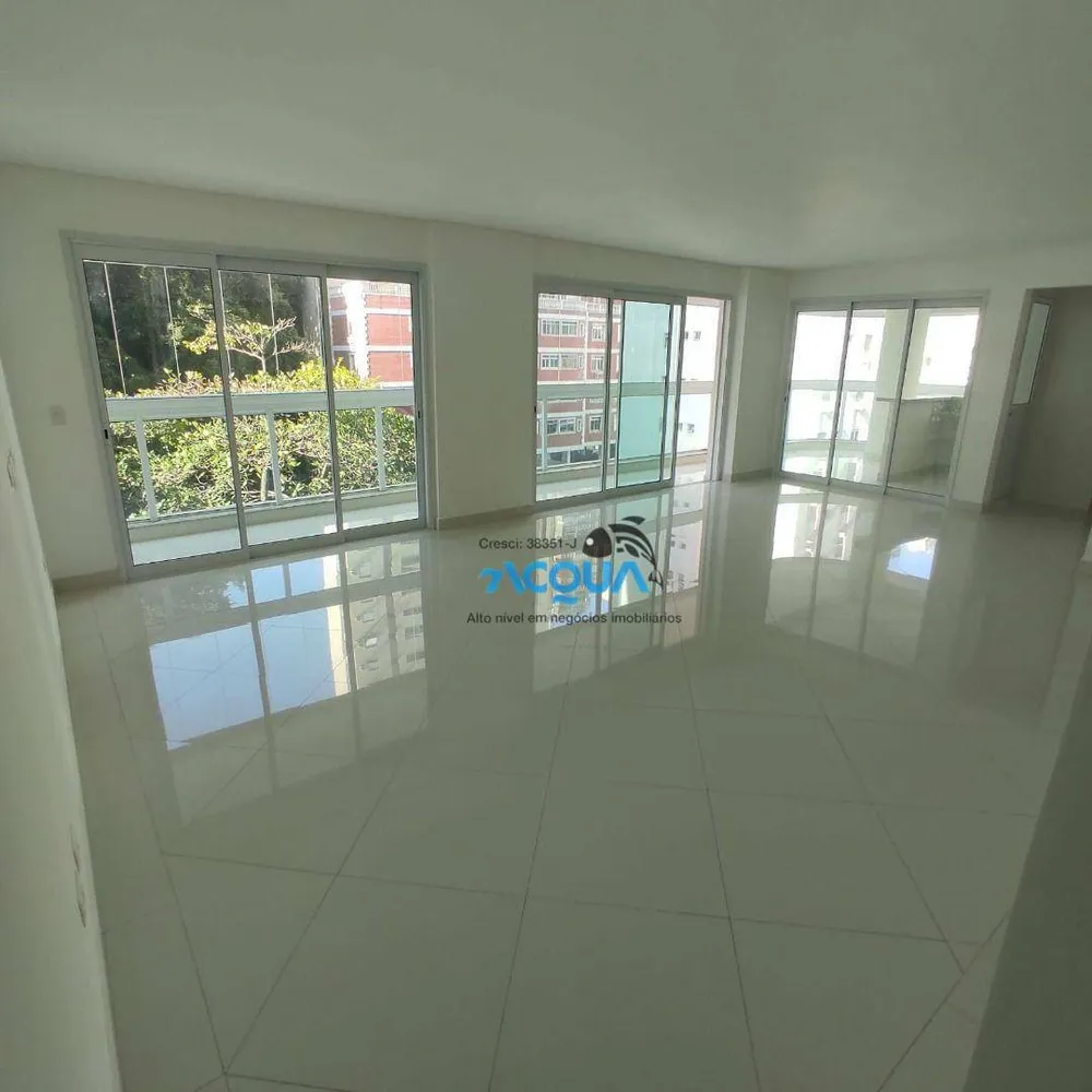 Apartamento, 3 quartos, 176 m² - Foto 2