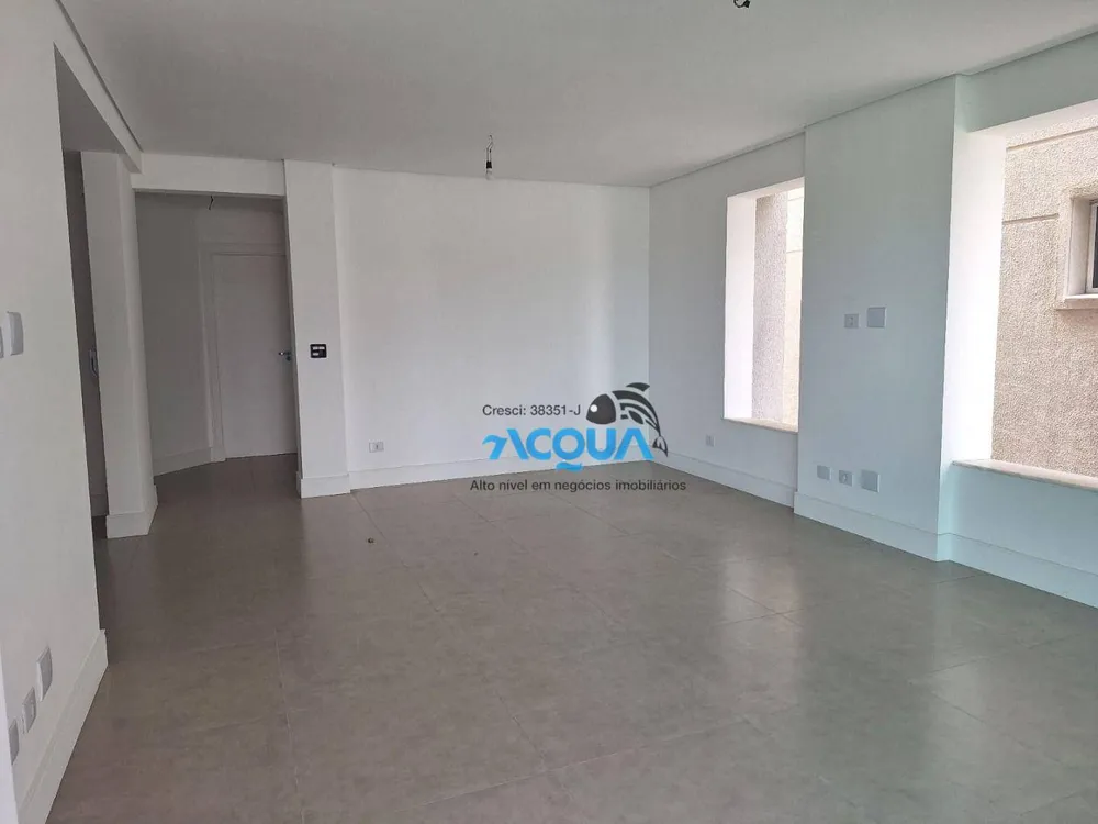 Apartamento, 3 quartos, 117 m² - Foto 2