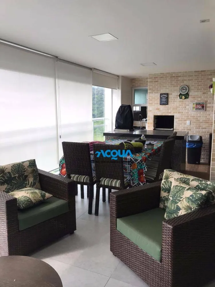Apartamento, 3 quartos, 158 m² - Foto 2