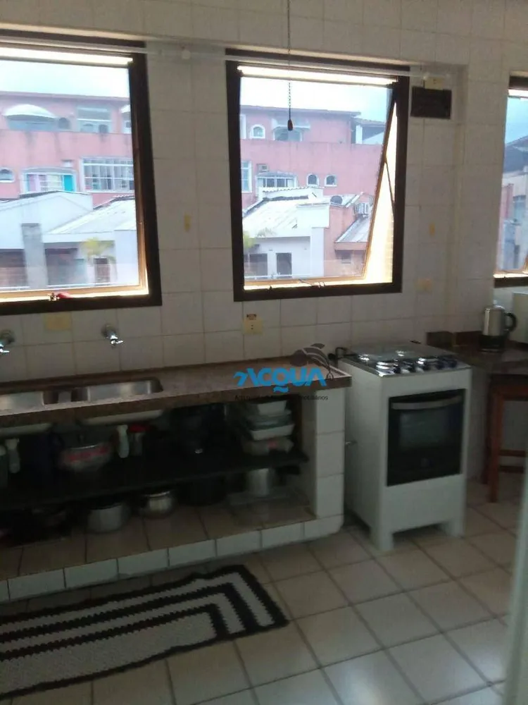 Apartamento, 3 quartos, 140 m² - Foto 3