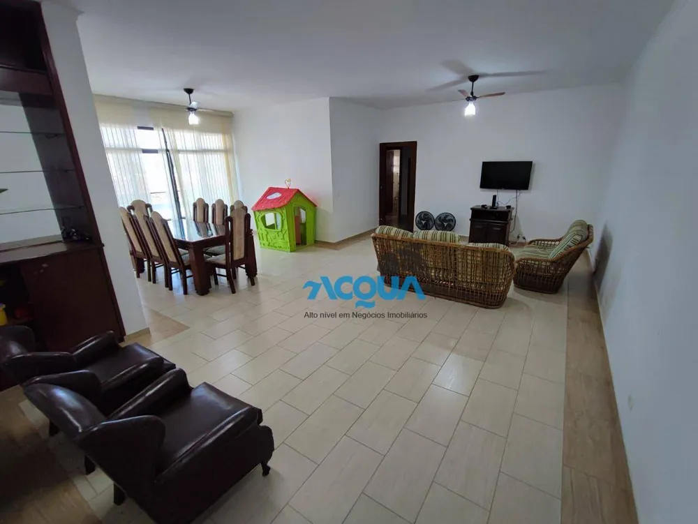 Apartamento, 3 quartos, 205 m² - Foto 1