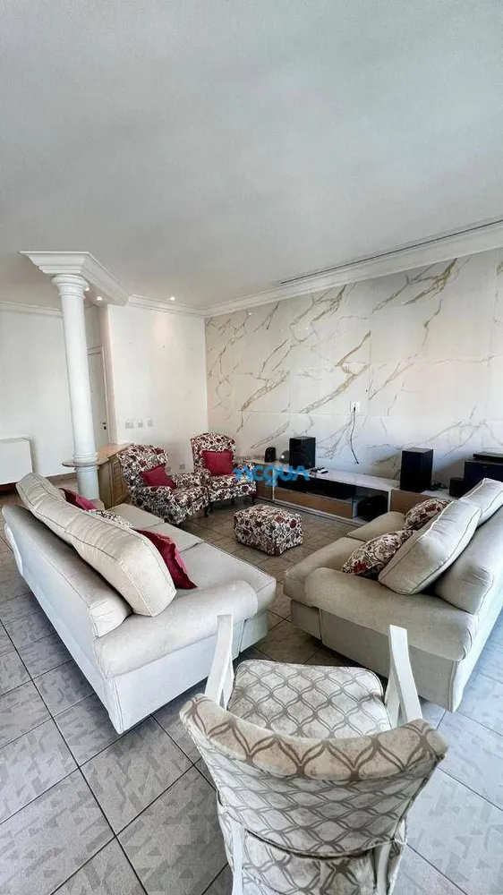 Apartamento, 3 quartos, 190 m² - Foto 1