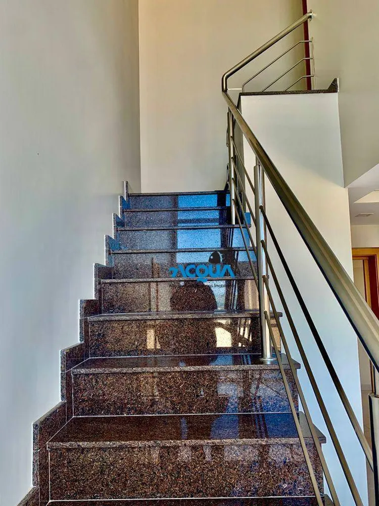 Apartamento, 3 quartos, 130 m² - Foto 4
