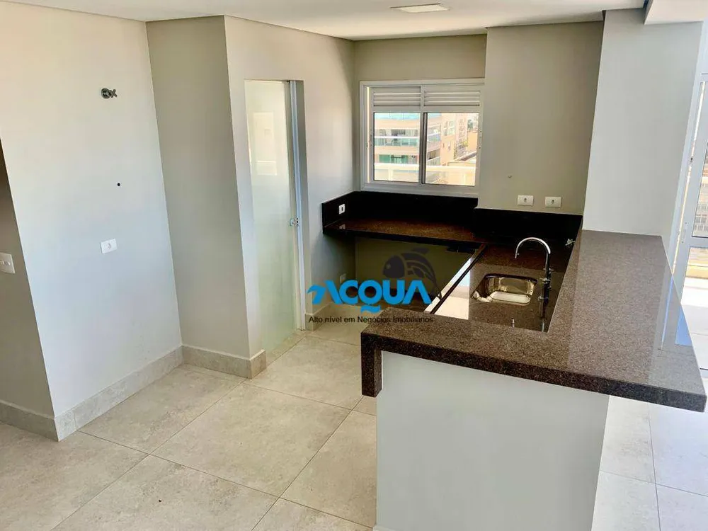 Apartamento, 3 quartos, 130 m² - Foto 3