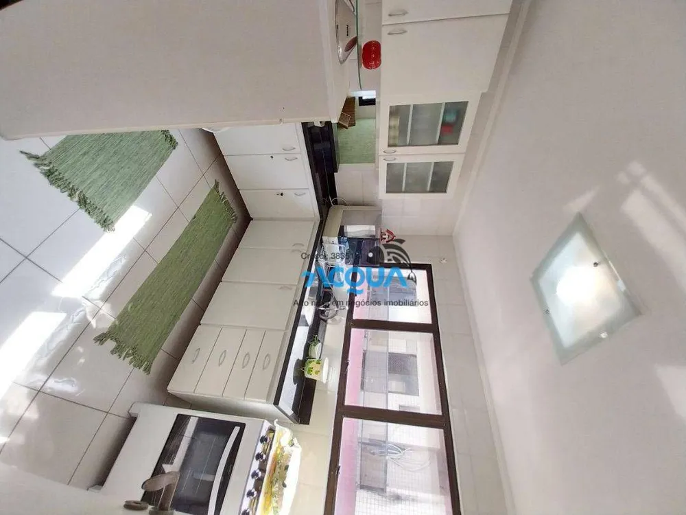 Cobertura, 3 quartos, 205 m² - Foto 4